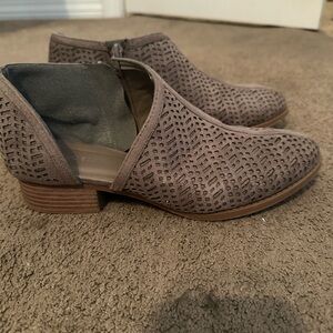 Cityclassified Booties